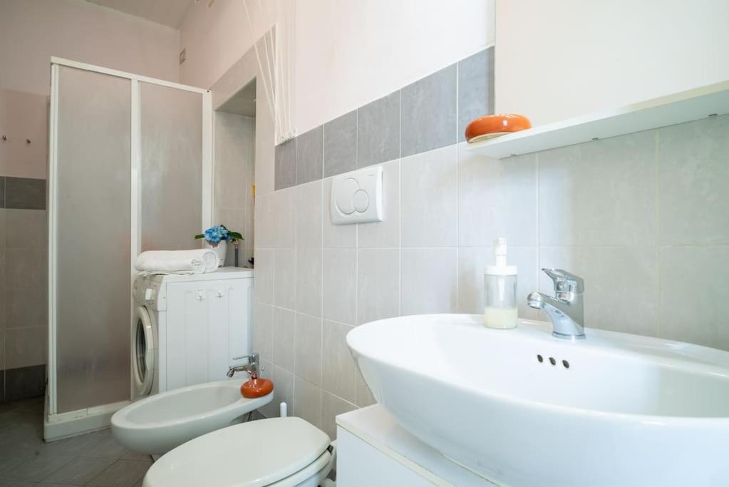 River Apartment - Affitti Brevi Italia Lecco Eksteriør bilde